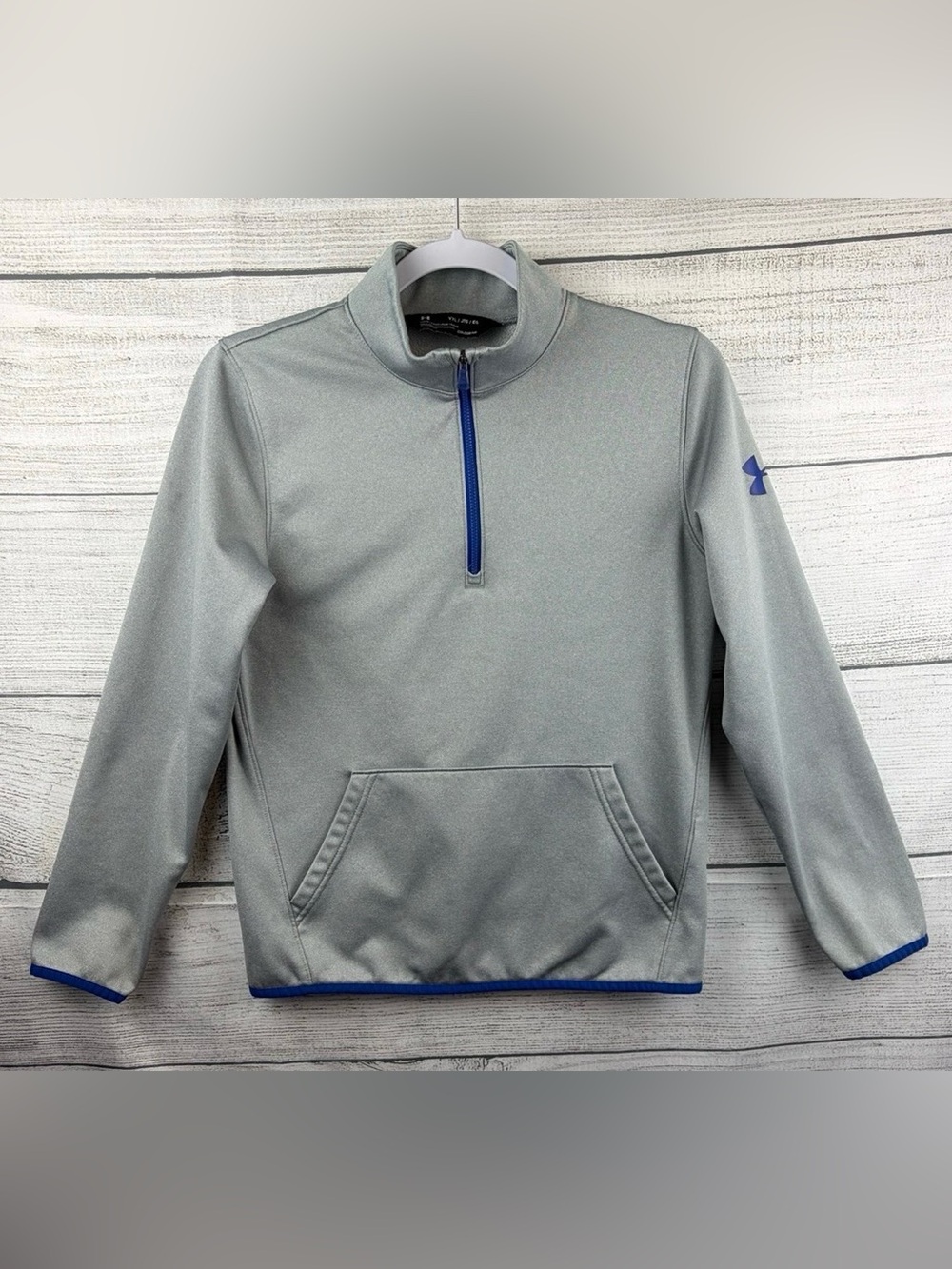 Under Armour Quarter Zip Gray W/ Blue Jacket Boy’s Size Youth XL